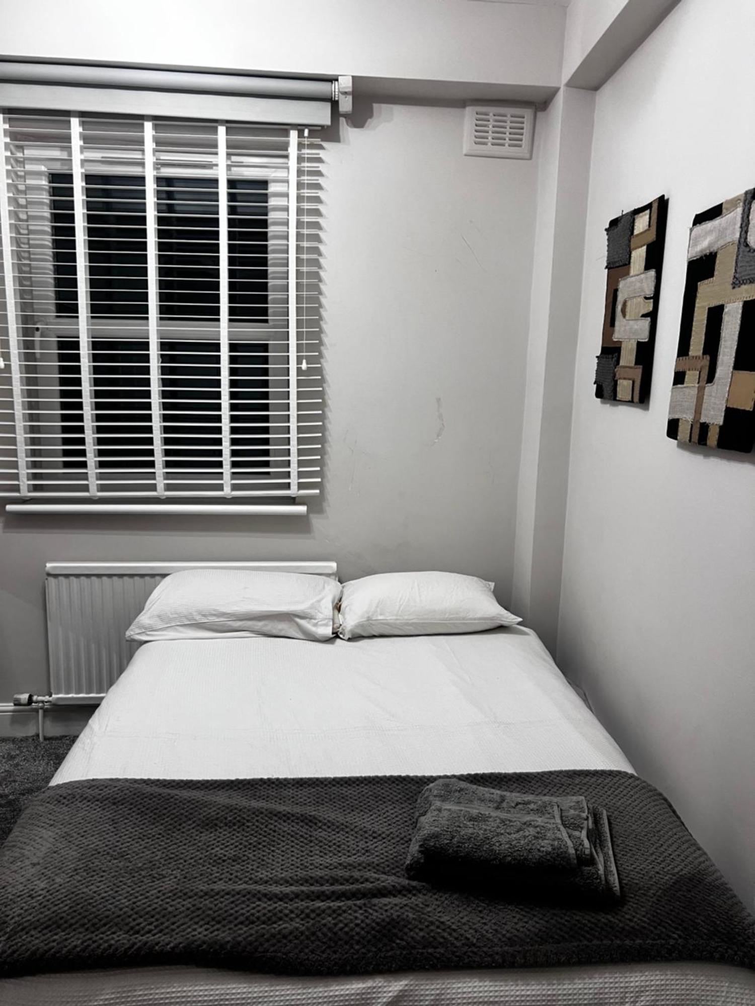 Bright And Modern Flat Near Portobello Road And The Canal Appartamento